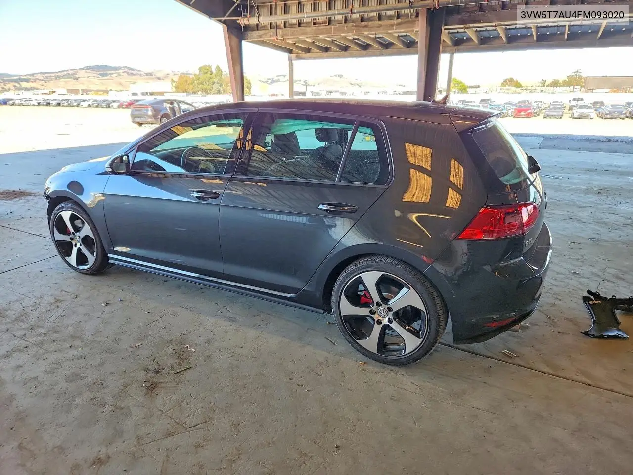 2015 Volkswagen Gti VIN: 3VW5T7AU4FM093020 Lot: 57647516