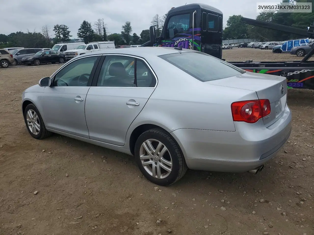 2007 Volkswagen Jetta 2.5 Option Package 1 VIN: 3VWSG71KX7M031323 Lot: 62031356