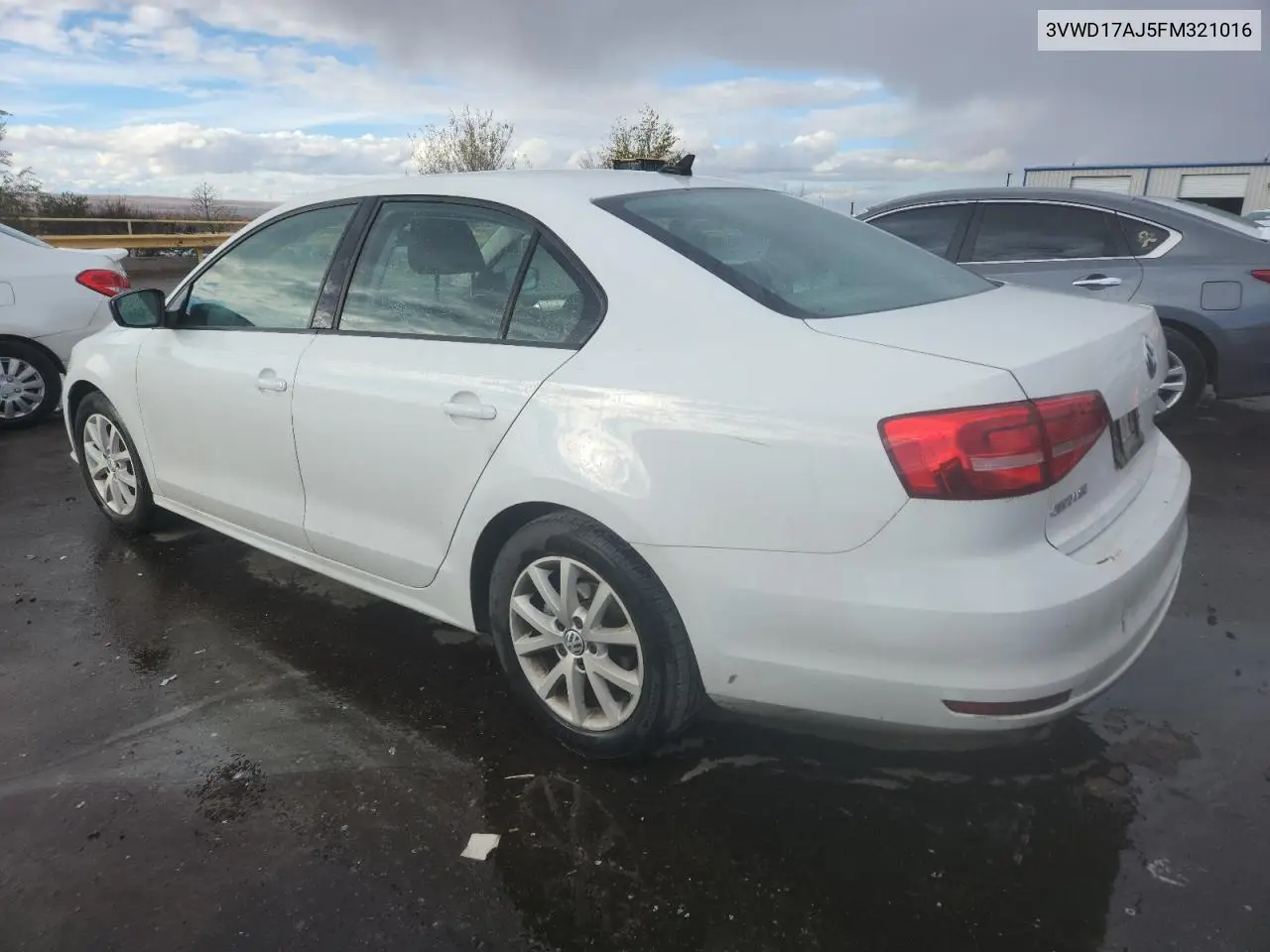 3VWD17AJ5FM321016 2015 Volkswagen Jetta Se
