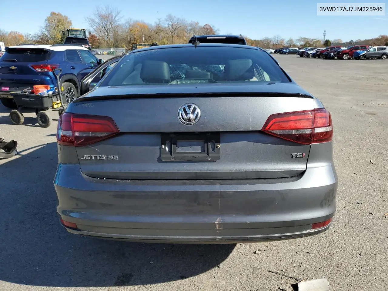 3VWD17AJ7JM225946 2018 Volkswagen Jetta