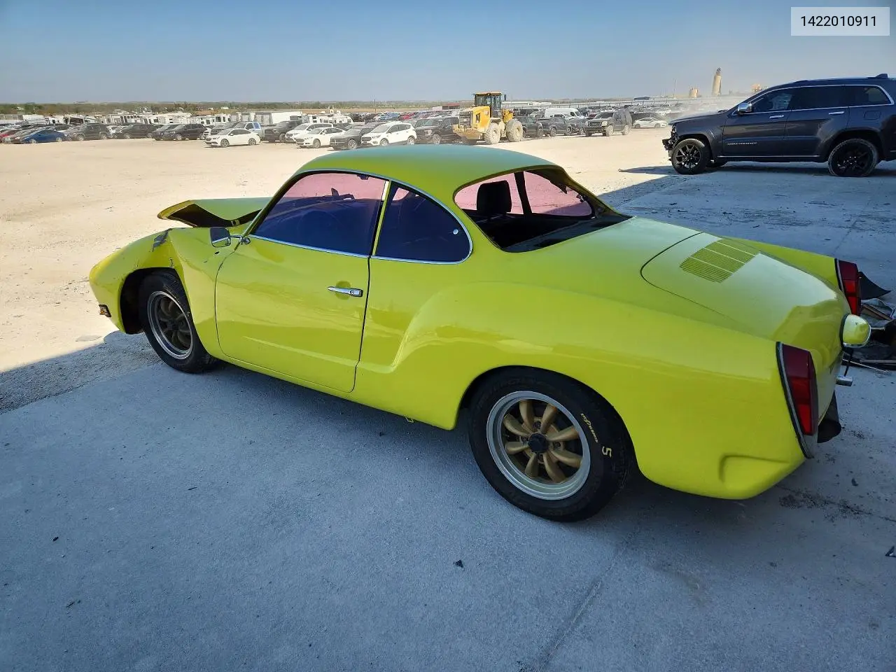 1972 Volkswagen Karmann Ghia VIN: 1422010911 Lot: 50082936