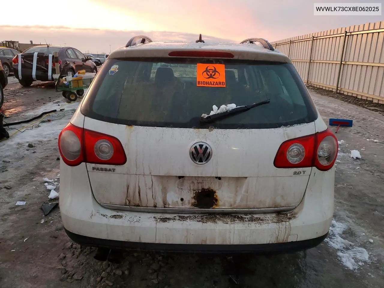 2008 Volkswagen Passat Wagon Komfort VIN: WVWLK73CX8E062025 Lot: 98254375