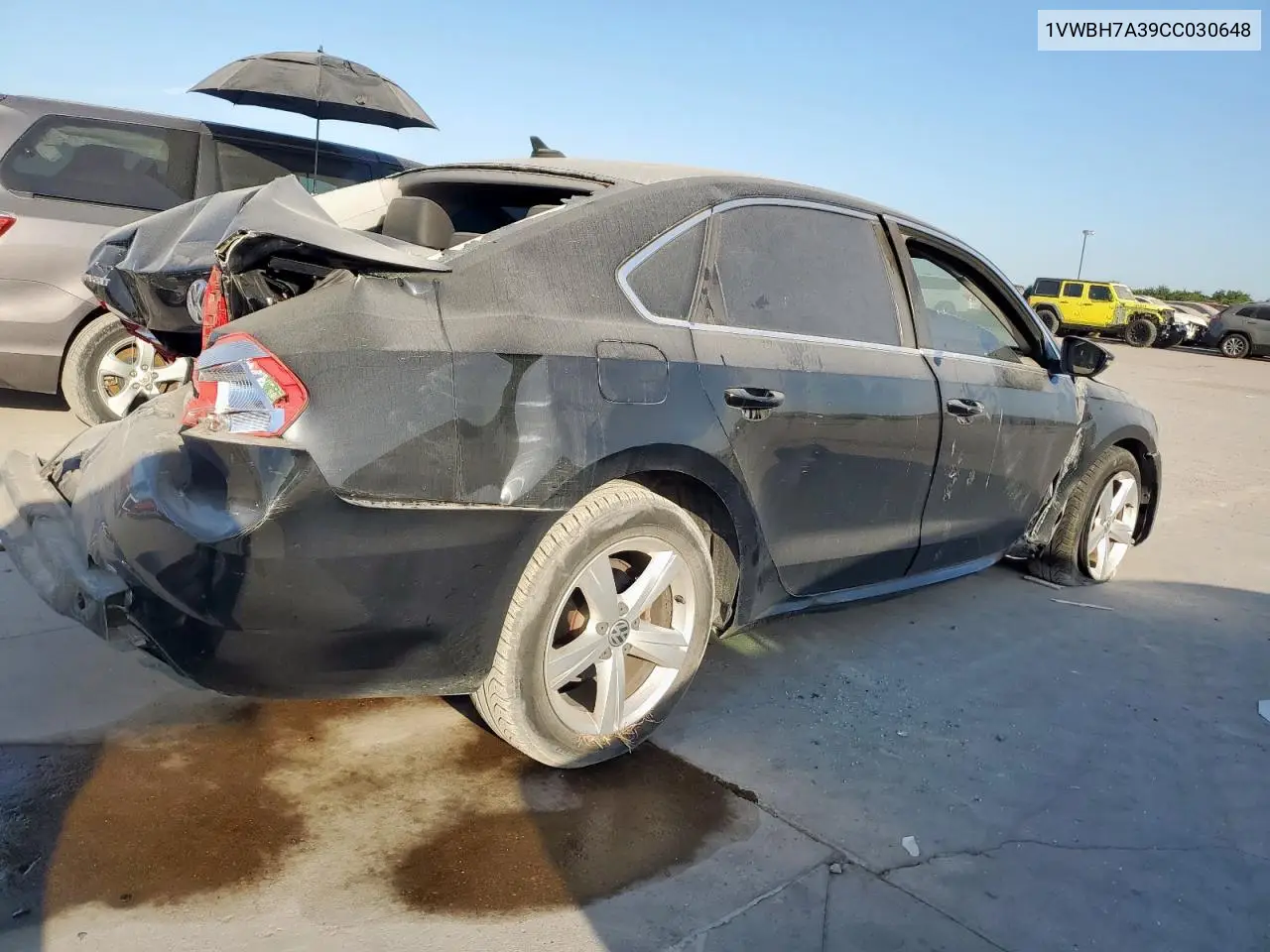 1VWBH7A39CC030648 2012 Volkswagen Passat Se