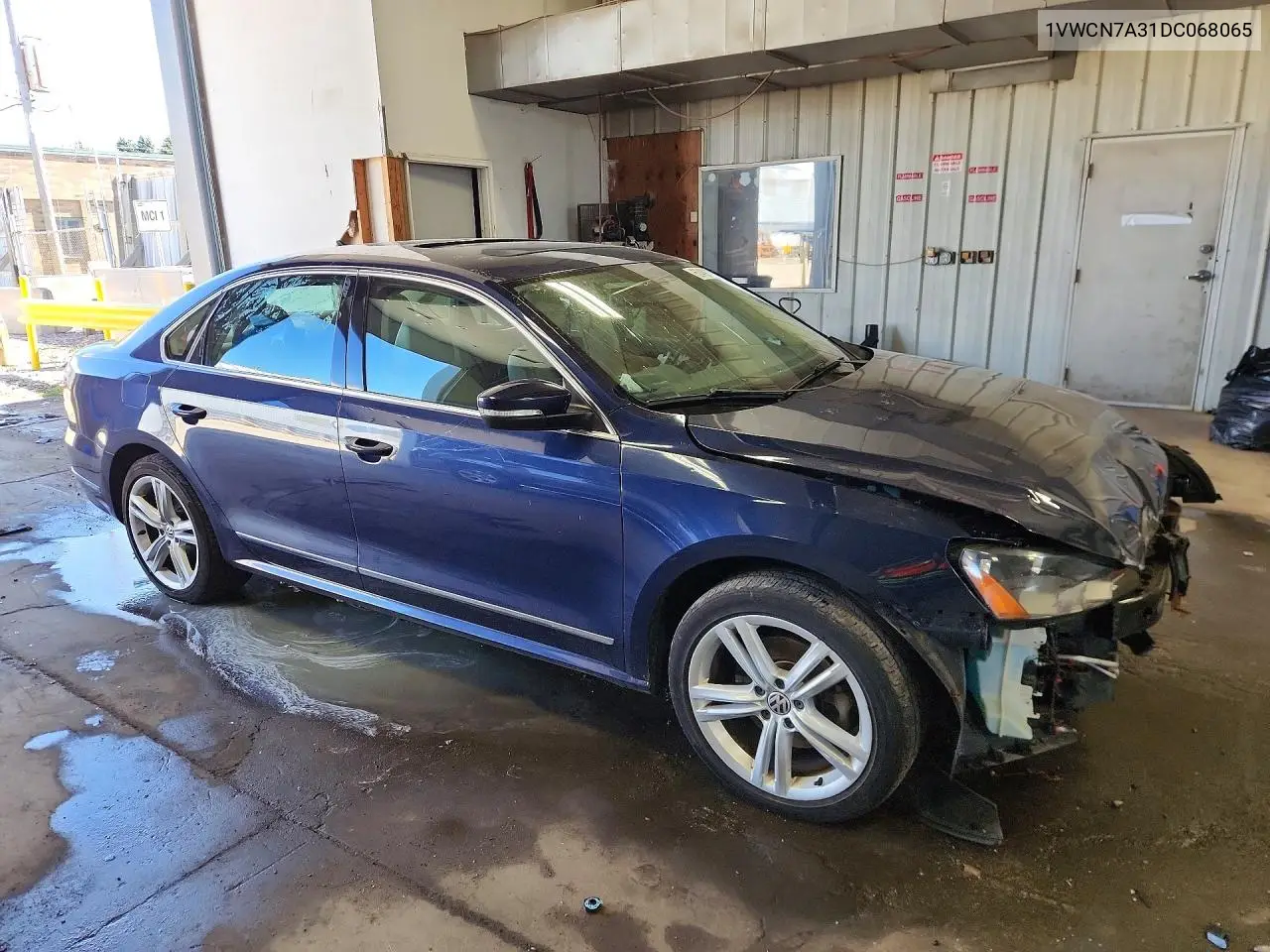 2013 Volkswagen Passat Sel VIN: 1VWCN7A31DC068065 Lot: 57499626