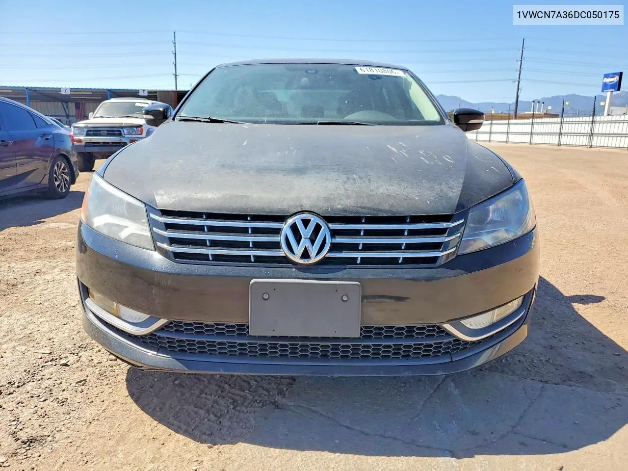 2013 Volkswagen Passat Sel VIN: 1VWCN7A36DC050175 Lot: 61810806