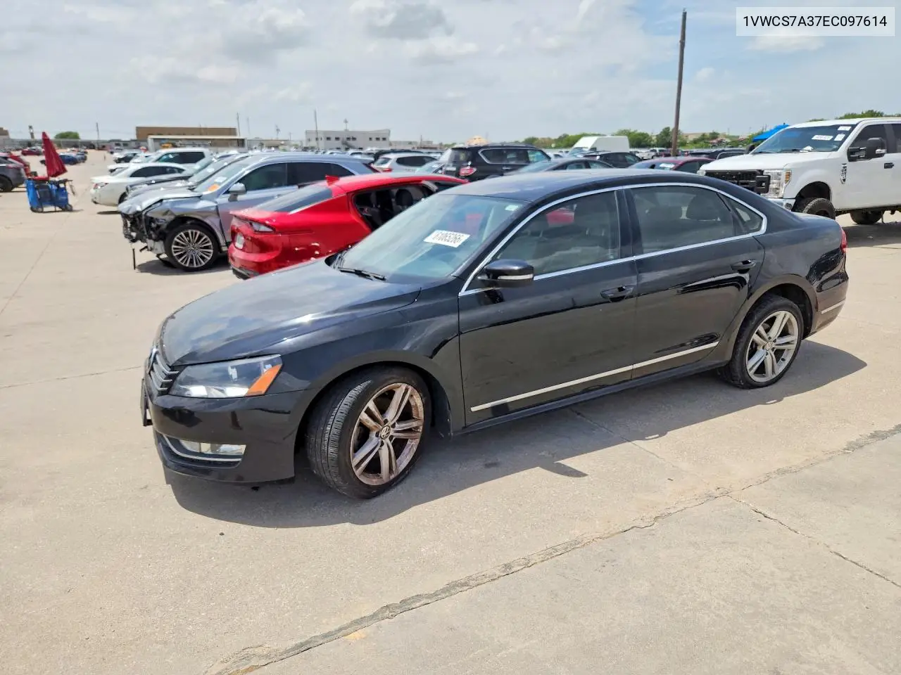 2014 Volkswagen Passat Sel VIN: 1VWCS7A37EC097614 Lot: 61065266