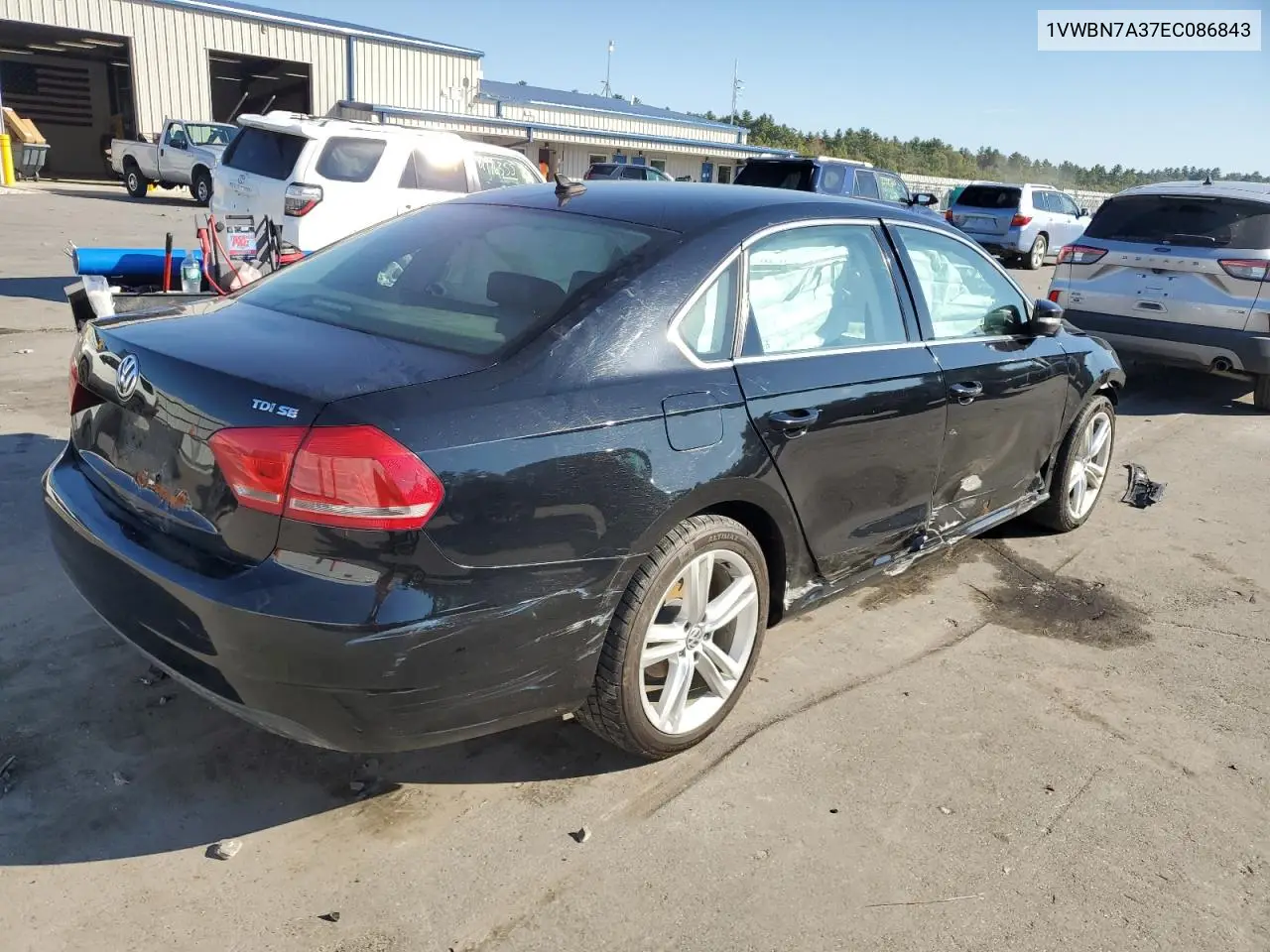 1VWBN7A37EC086843 2014 Volkswagen Passat Se