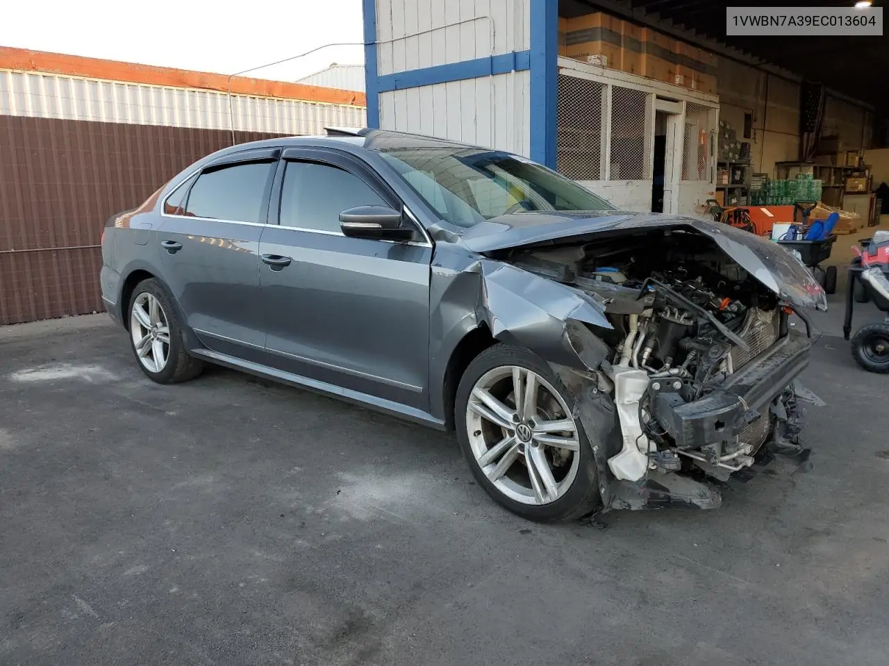 1VWBN7A39EC013604 2014 Volkswagen Passat Se