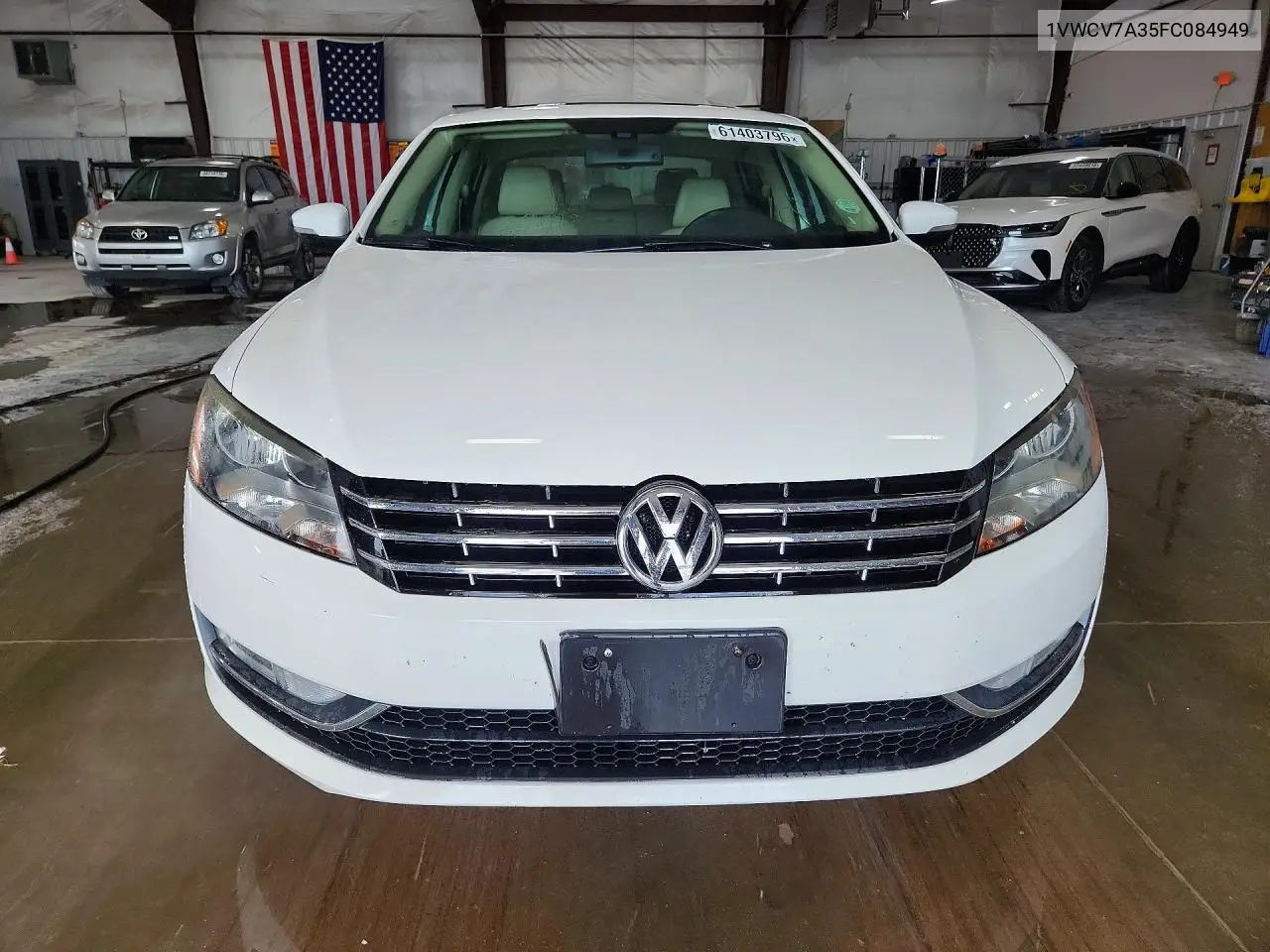 2015 Volkswagen Passat Sel VIN: 1VWCV7A35FC084949 Lot: 61403796