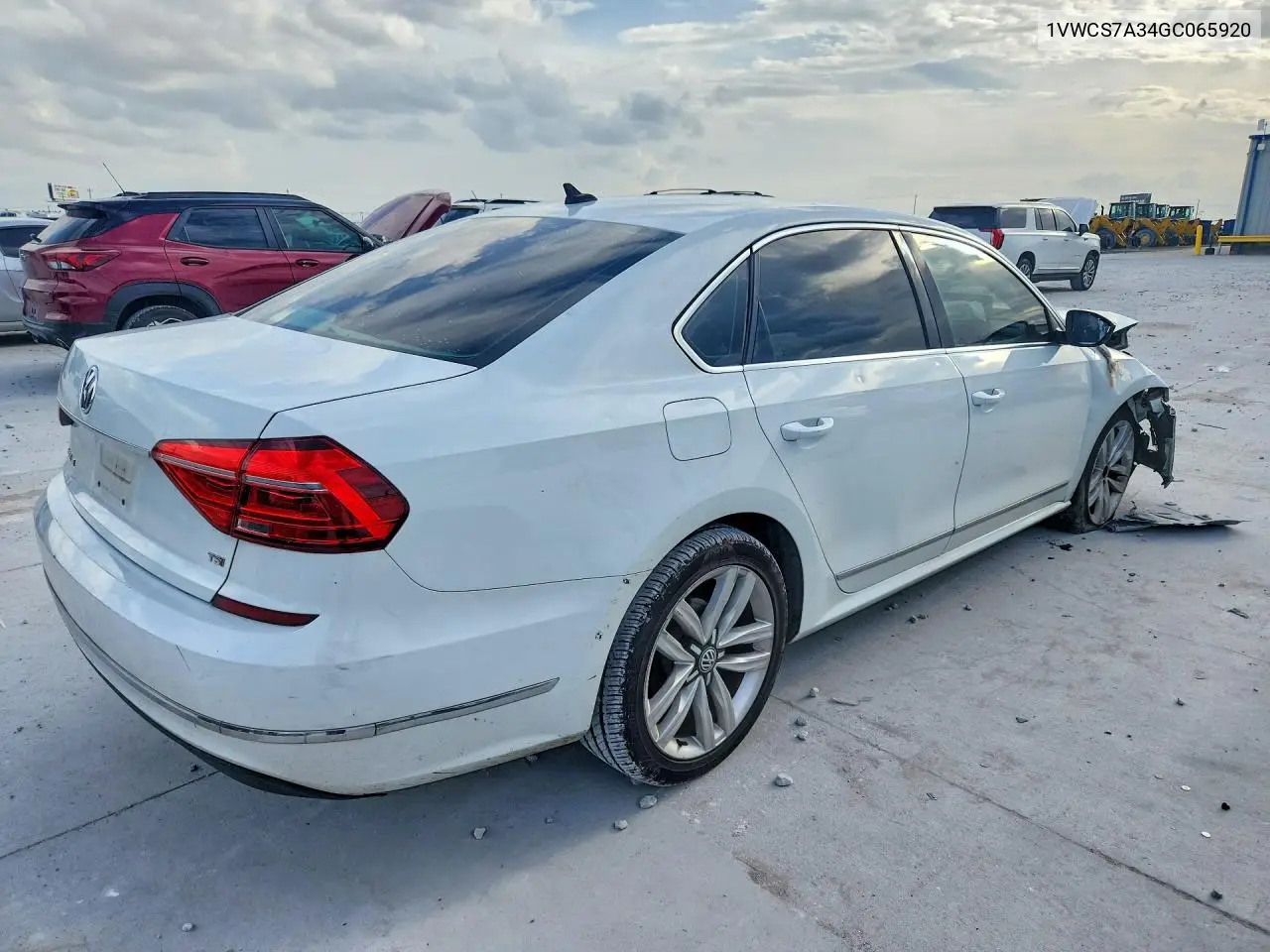2016 Volkswagen Passat Sel VIN: 1VWCS7A34GC065920 Lot: 61362246