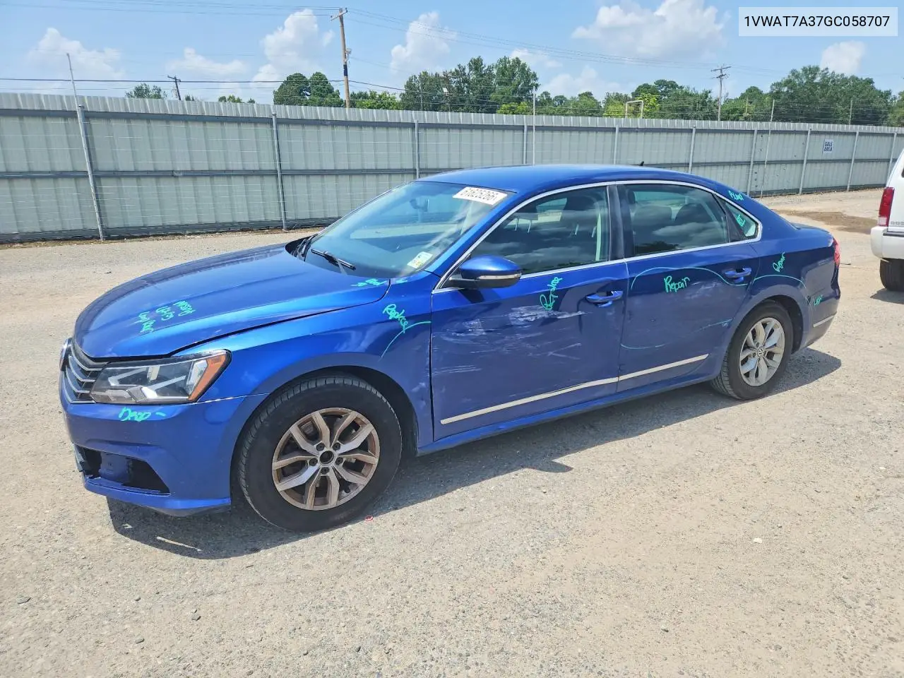 2016 Volkswagen Passat S VIN: 1VWAT7A37GC058707 Lot: 61625266
