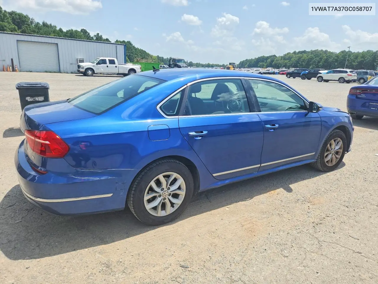 2016 Volkswagen Passat S VIN: 1VWAT7A37GC058707 Lot: 61625266