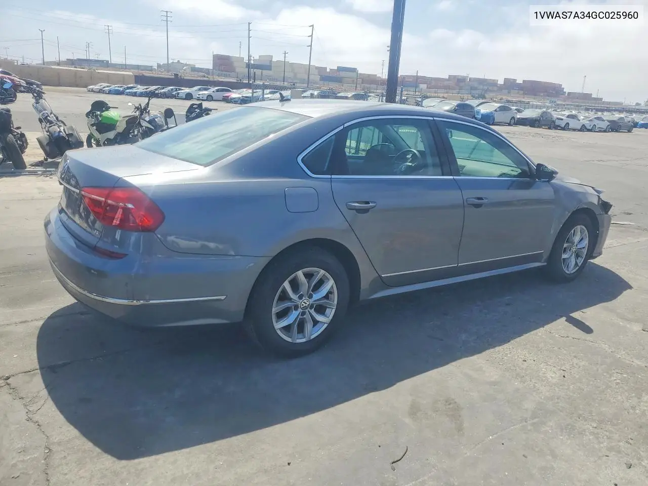 2016 Volkswagen Passat S VIN: 1VWAS7A34GC025960 Lot: 61672936