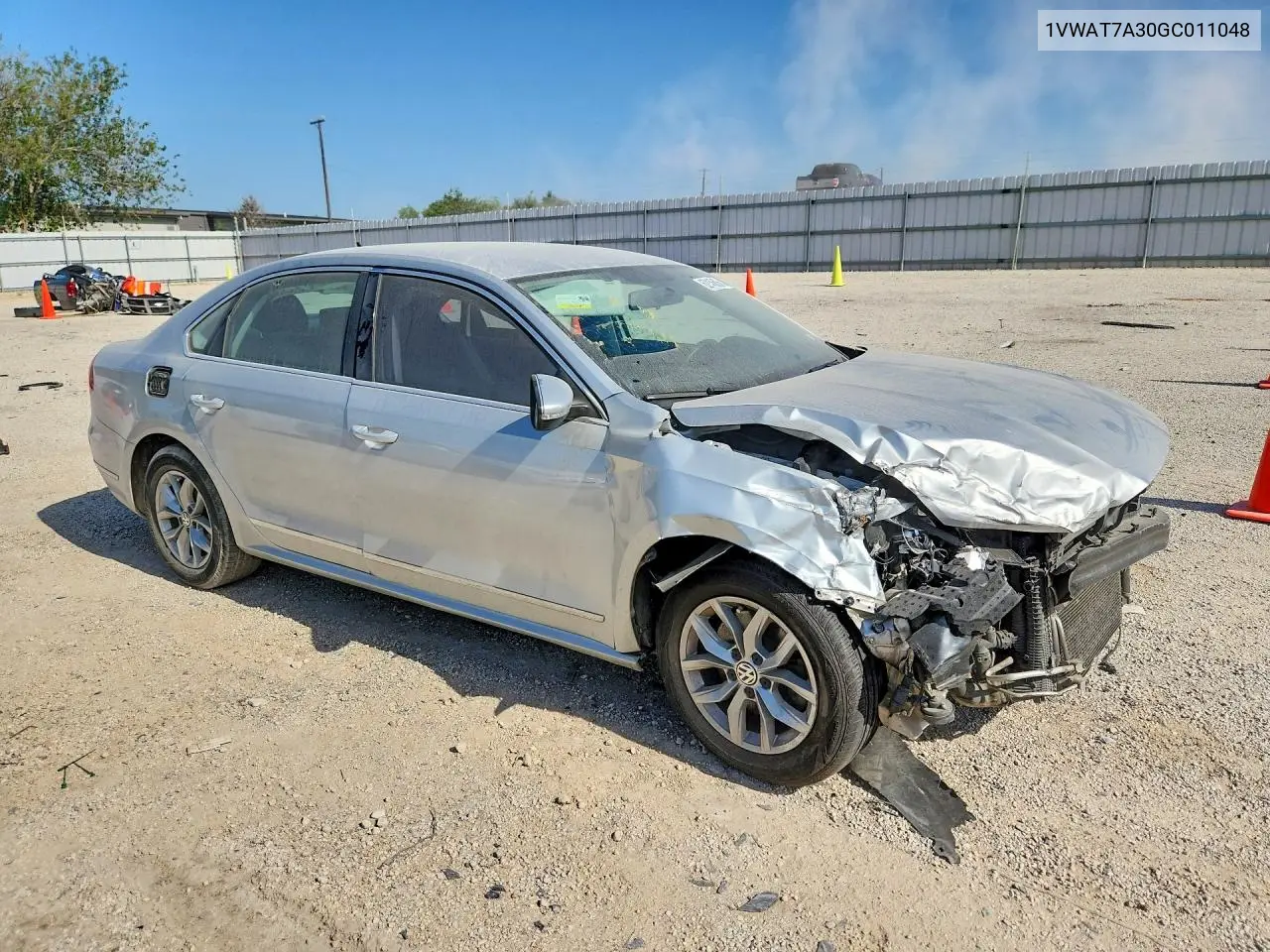 2016 Volkswagen Passat S VIN: 1VWAT7A30GC011048 Lot: 62145636