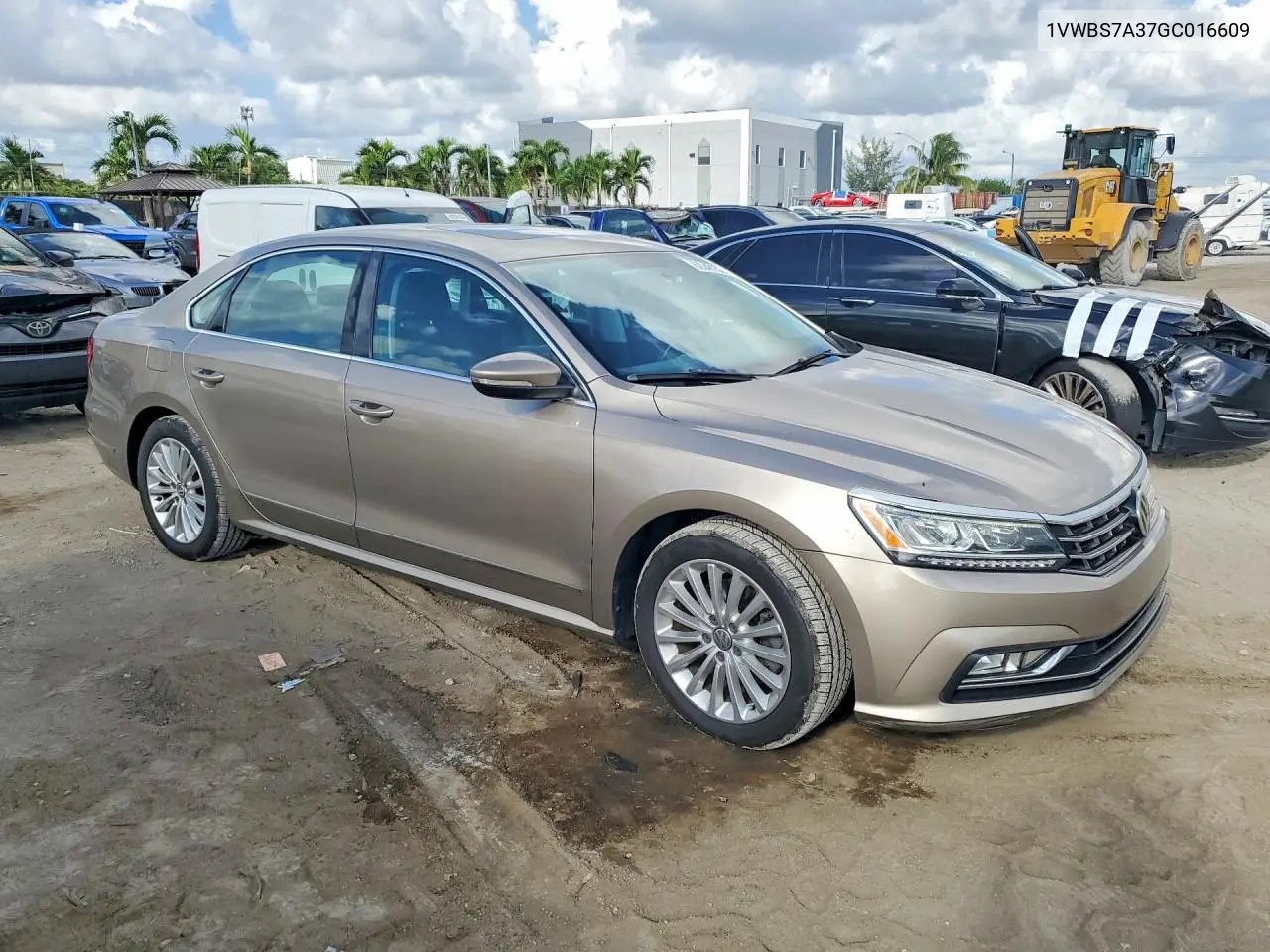 2016 Volkswagen Passat Se VIN: 1VWBS7A37GC016609 Lot: 62248156