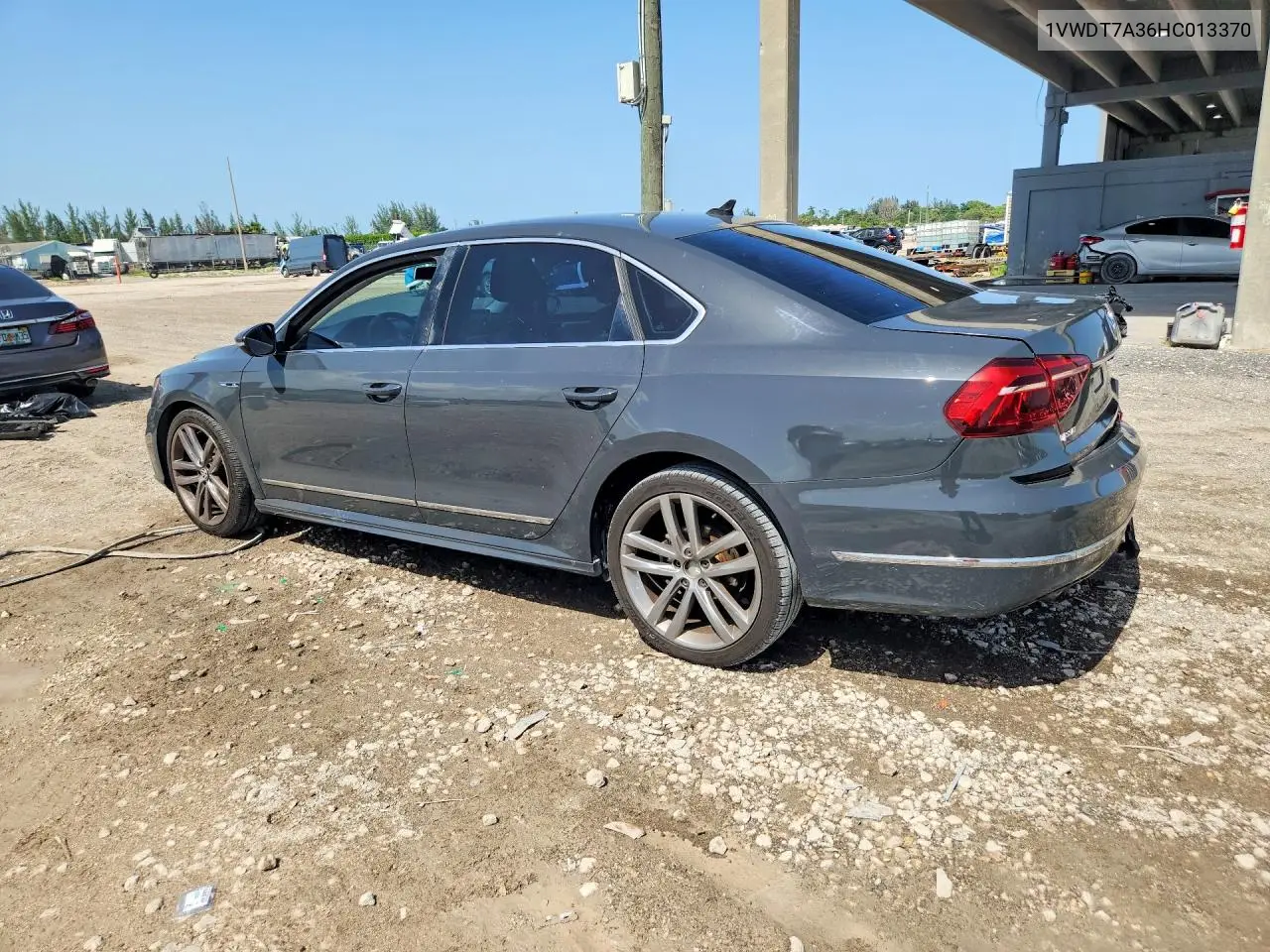 2017 Volkswagen Passat R-Line VIN: 1VWDT7A36HC013370 Lot: 61248406