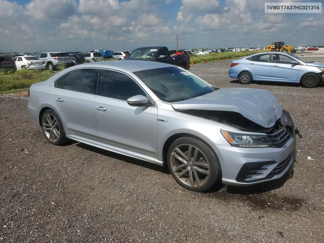 2017 Volkswagen Passat R-Line VIN: 1VWDT7A37HC021316 Lot: 61544526