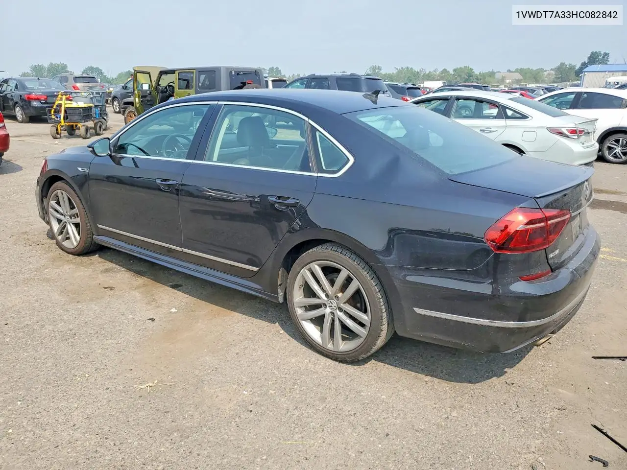 2017 Volkswagen Passat R-Line VIN: 1VWDT7A33HC082842 Lot: 61669916