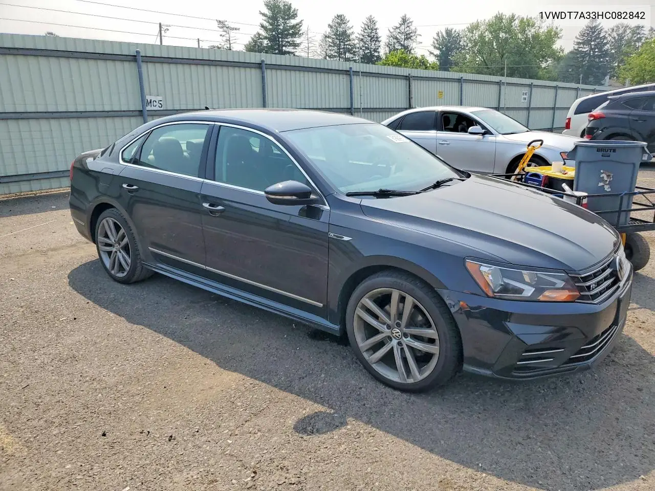 2017 Volkswagen Passat R-Line VIN: 1VWDT7A33HC082842 Lot: 61669916