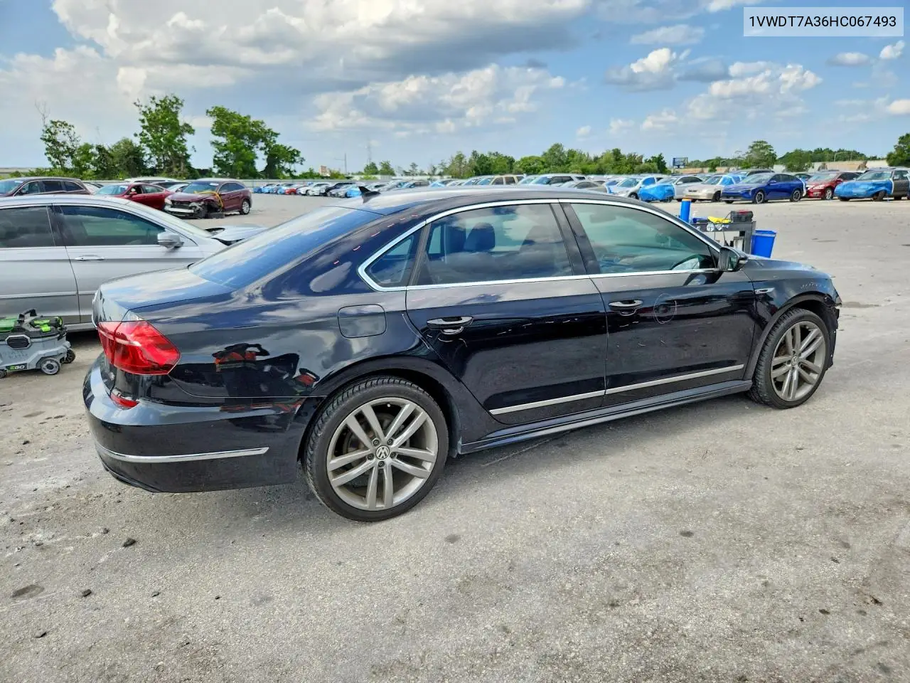 2017 Volkswagen Passat R-Line VIN: 1VWDT7A36HC067493 Lot: 61911256