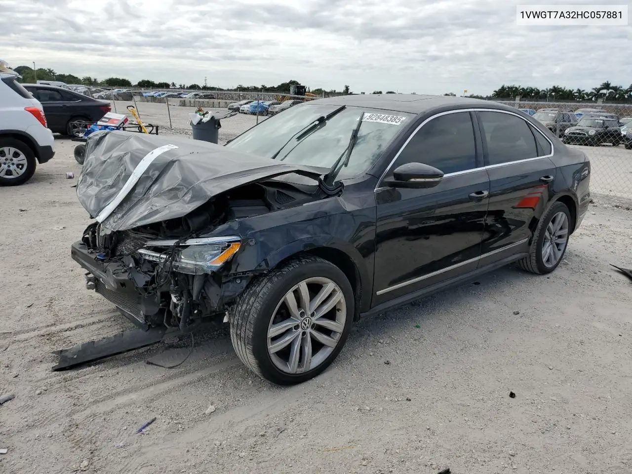 1VWGT7A32HC057881 2017 Volkswagen Passat Se