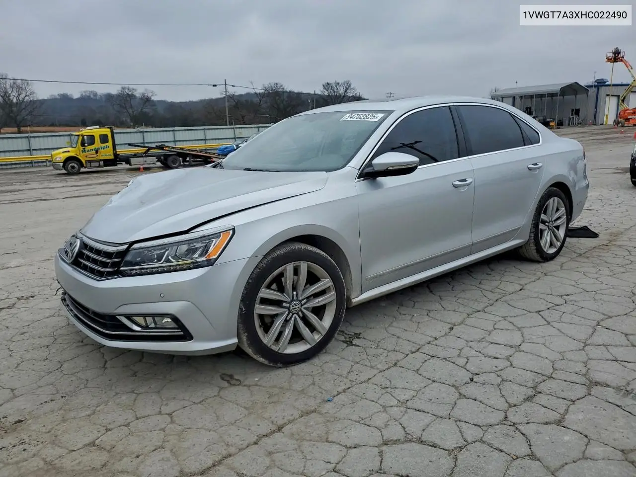 1VWGT7A3XHC022490 2017 Volkswagen Passat Se
