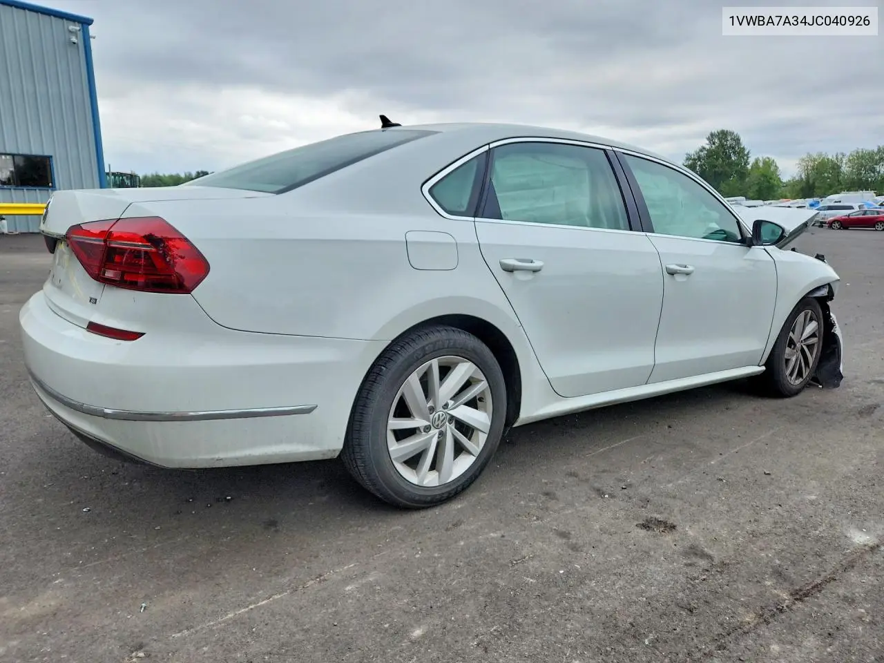 2018 Volkswagen Passat Se VIN: 1VWBA7A34JC040926 Lot: 61377006