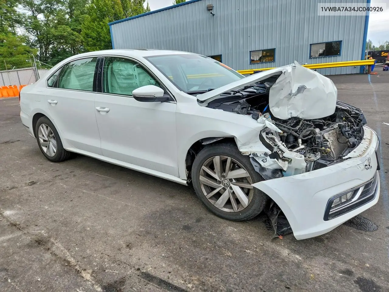 2018 Volkswagen Passat Se VIN: 1VWBA7A34JC040926 Lot: 61377006