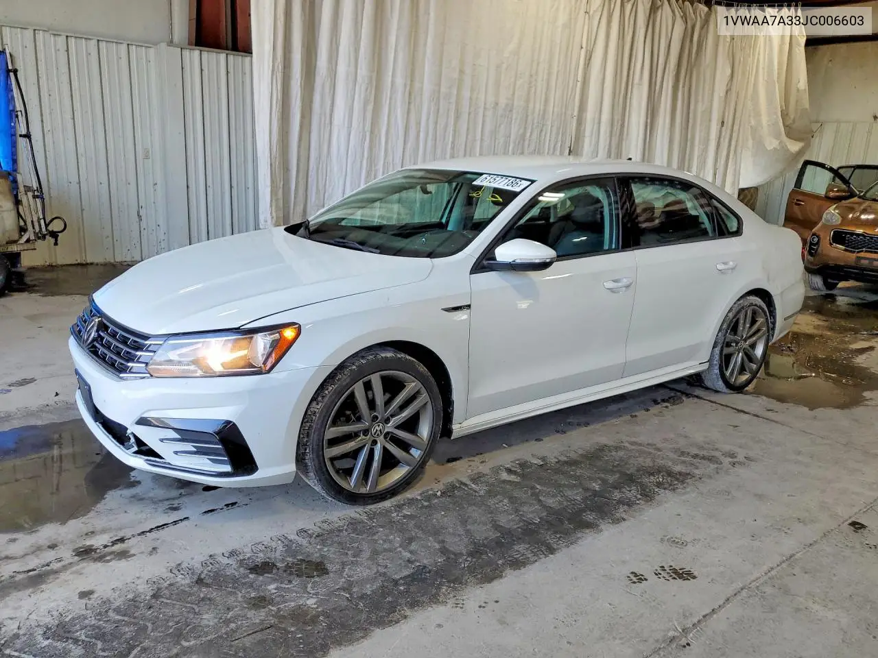 2018 Volkswagen Passat S VIN: 1VWAA7A33JC006603 Lot: 61577186