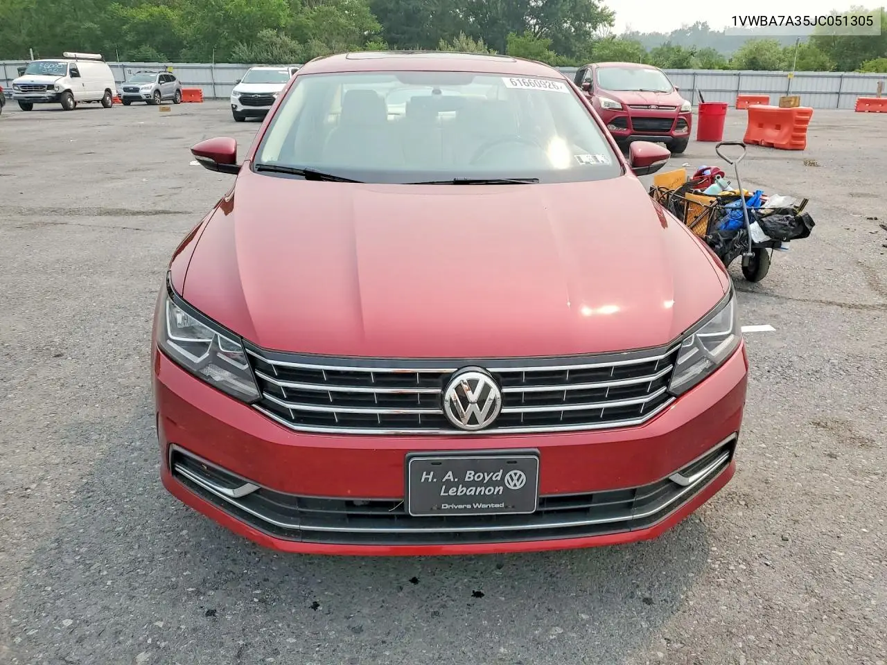 2018 Volkswagen Passat Se VIN: 1VWBA7A35JC051305 Lot: 61660926