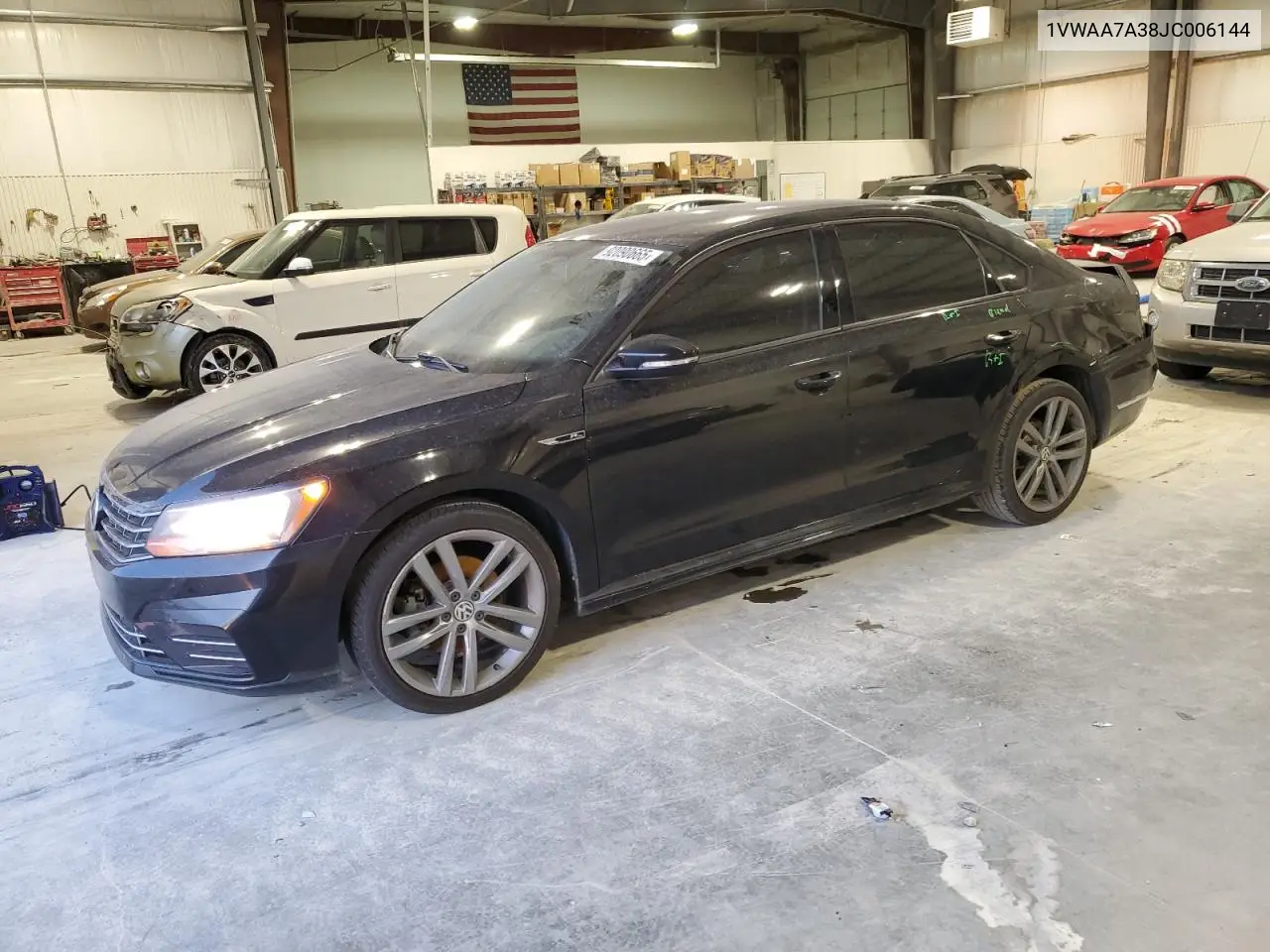 1VWAA7A38JC006144 2018 Volkswagen Passat S
