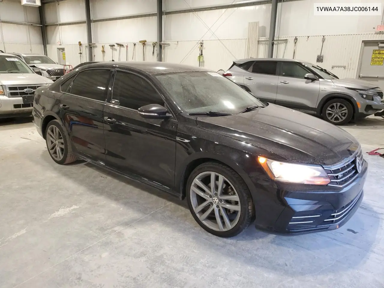 1VWAA7A38JC006144 2018 Volkswagen Passat S