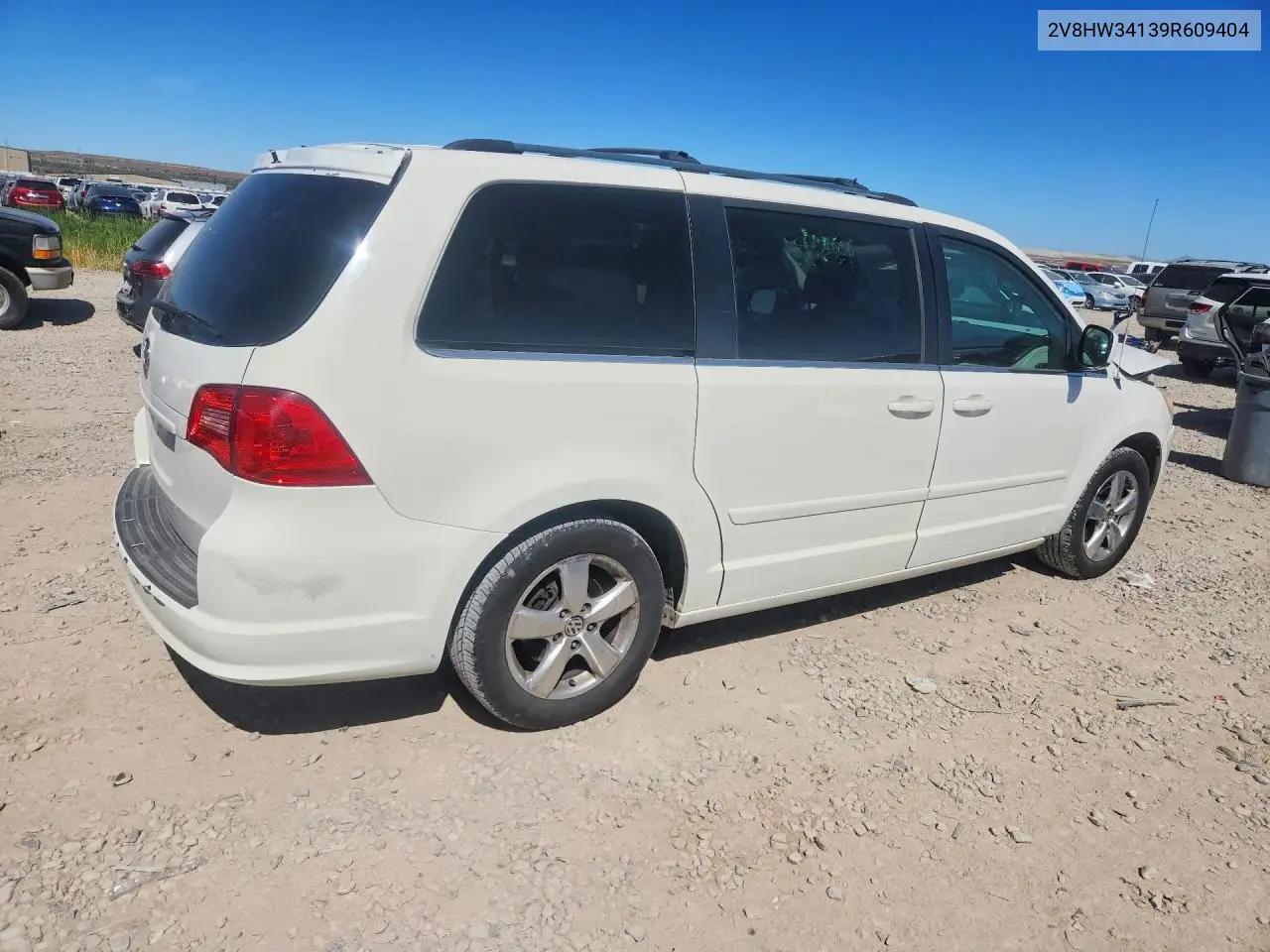2009 Volkswagen Routan Se VIN: 2V8HW34139R609404 Lot: 53605396