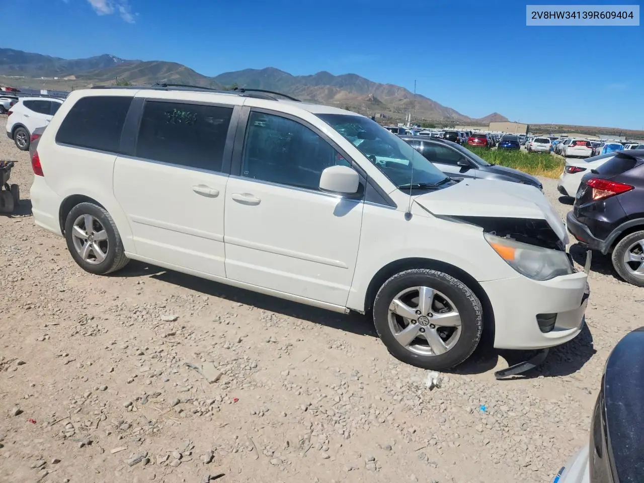 2009 Volkswagen Routan Se VIN: 2V8HW34139R609404 Lot: 53605396