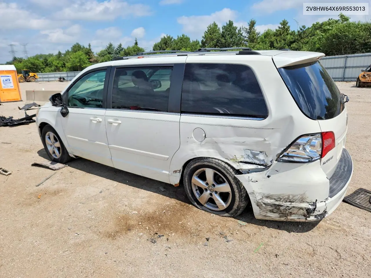 2009 Volkswagen Routan Sel Premium VIN: 2V8HW64X69R553013 Lot: 58792896