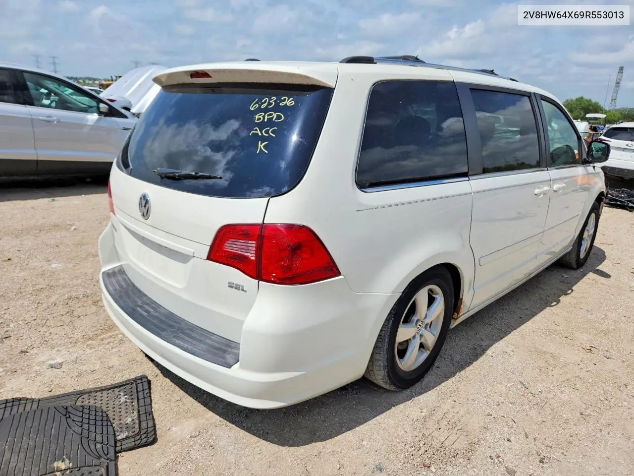 2009 Volkswagen Routan Sel Premium VIN: 2V8HW64X69R553013 Lot: 58792896
