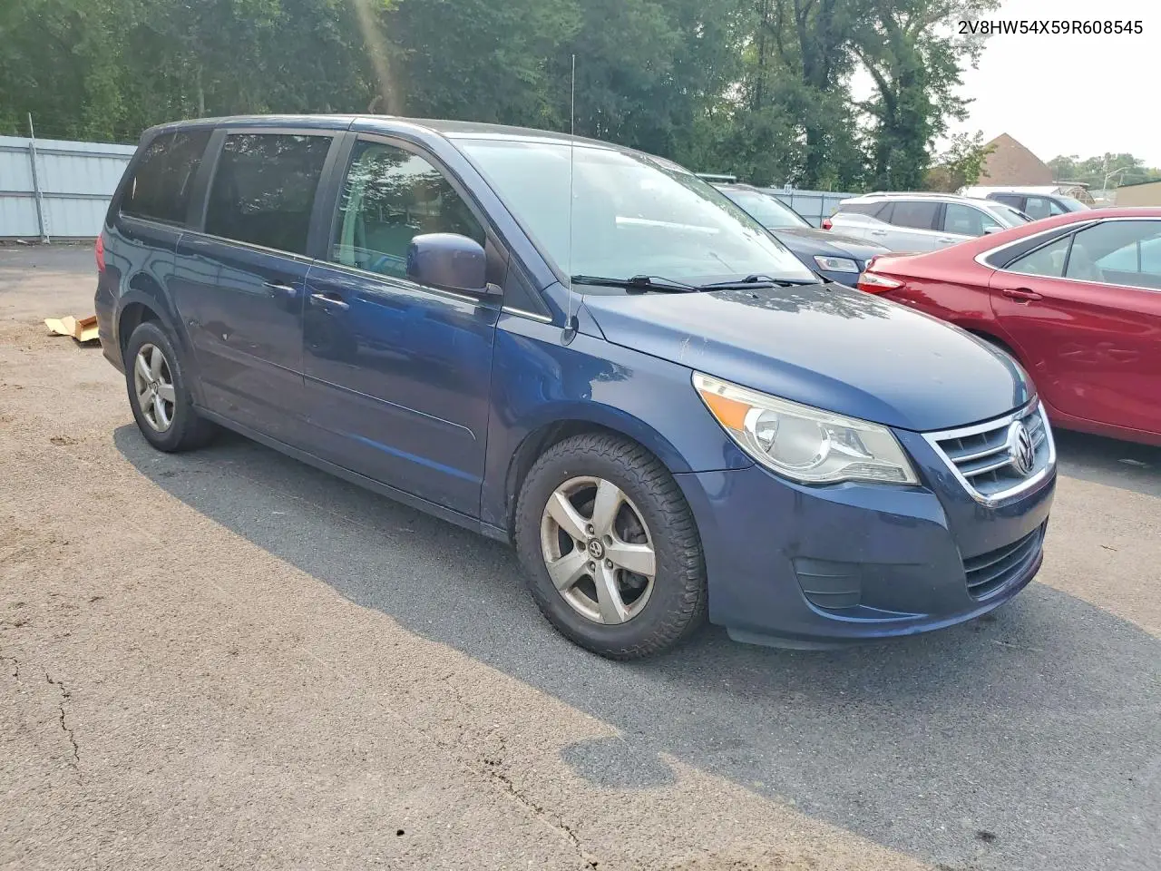 2009 Volkswagen Routan Sel VIN: 2V8HW54X59R608545 Lot: 60024136