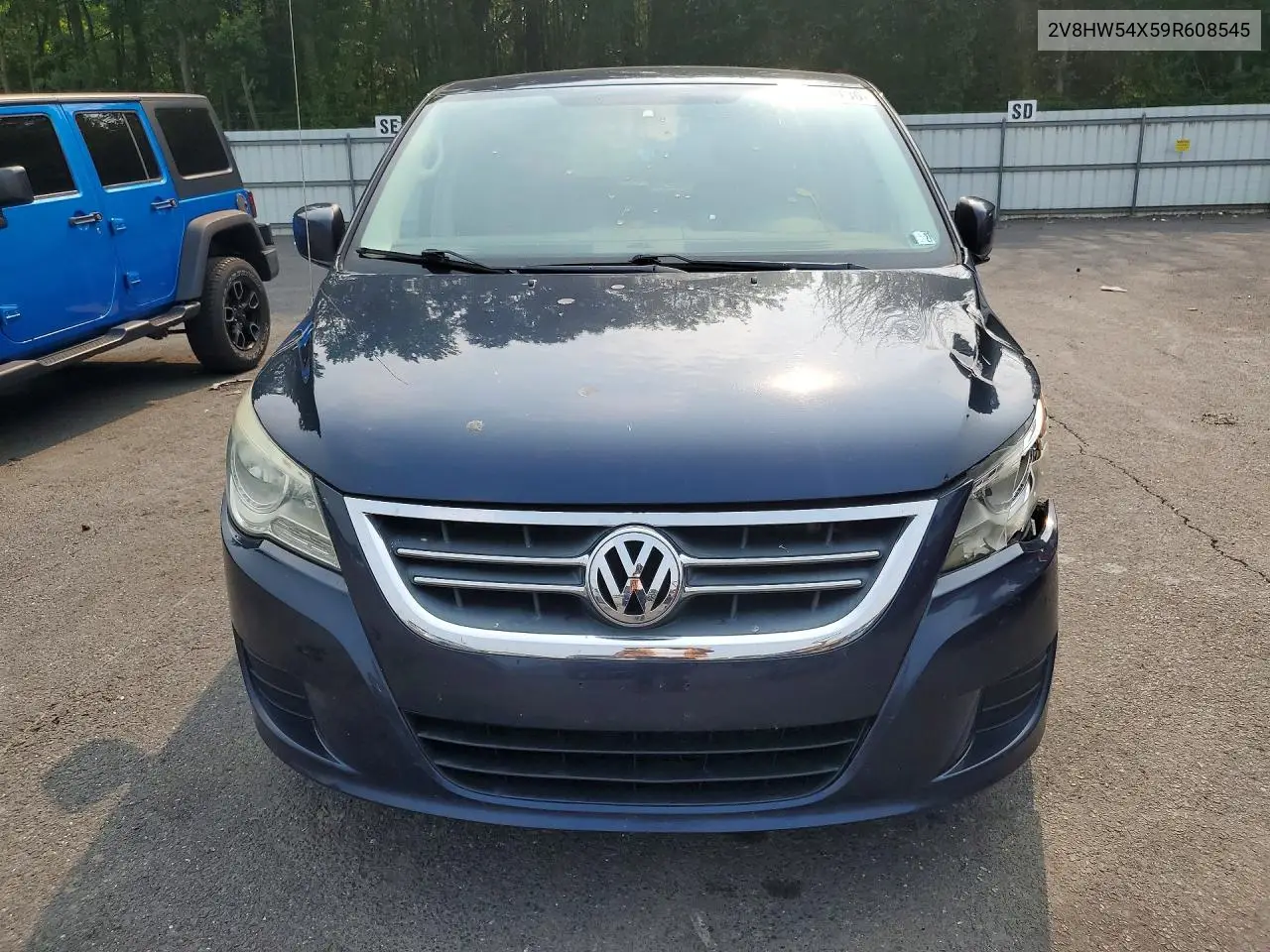 2009 Volkswagen Routan Sel VIN: 2V8HW54X59R608545 Lot: 60024136