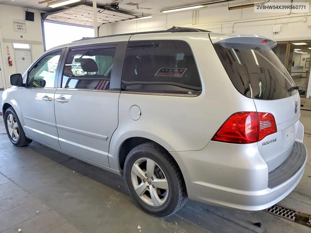 2009 Volkswagen Routan Sel VIN: 2V8HW54X39R560771 Lot: 60428866