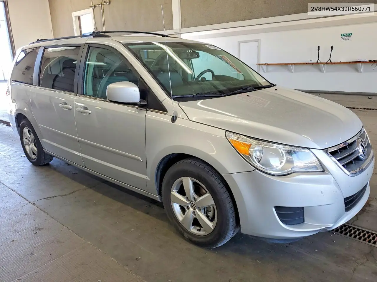 2009 Volkswagen Routan Sel VIN: 2V8HW54X39R560771 Lot: 60428866