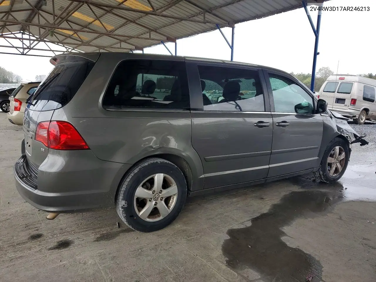 2010 Volkswagen Routan Se VIN: 2V4RW3D17AR246213 Lot: 45839096