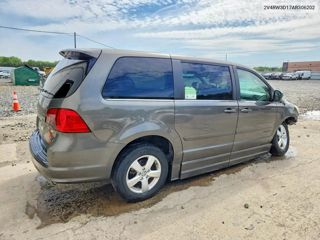 2010 Volkswagen Routan Se VIN: 2V4RW3D17AR306202 Lot: 52422096