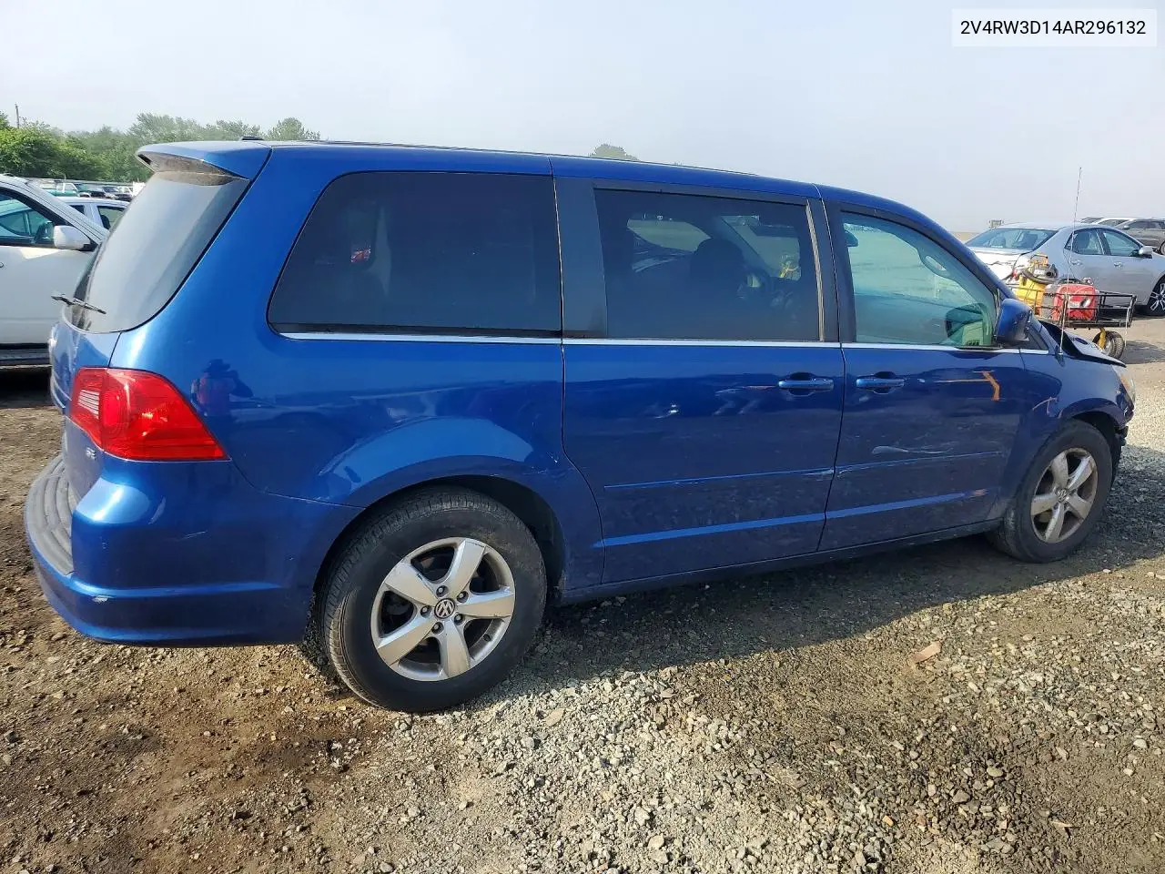 2010 Volkswagen Routan Se VIN: 2V4RW3D14AR296132 Lot: 58979246