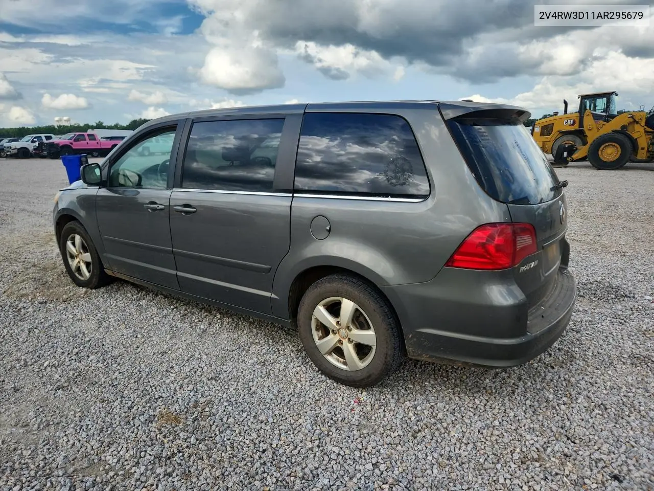 2010 Volkswagen Routan Se VIN: 2V4RW3D11AR295679 Lot: 61246106
