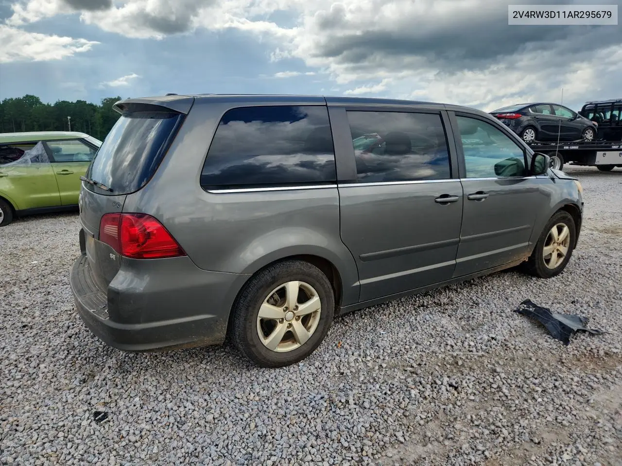 2010 Volkswagen Routan Se VIN: 2V4RW3D11AR295679 Lot: 61246106