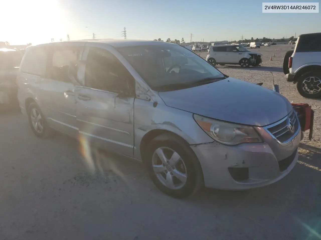 2010 Volkswagen Routan Se VIN: 2V4RW3D14AR246072 Lot: 87290255
