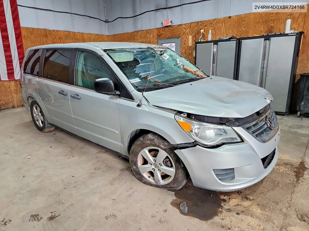 2011 Volkswagen Routan S VIN: 2V4RW4DGXBR724166 Lot: 58717796