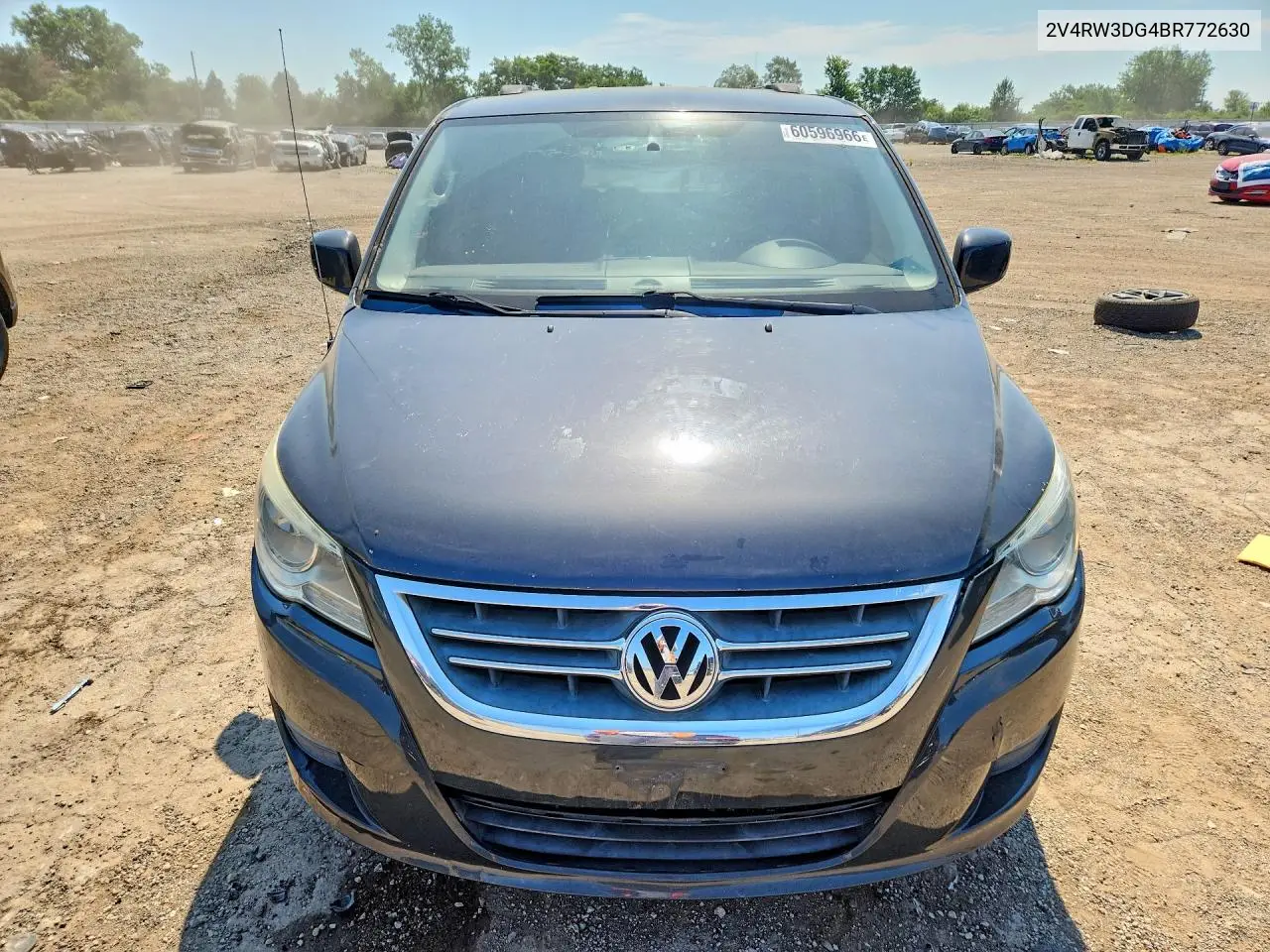 2011 Volkswagen Routan Se VIN: 2V4RW3DG4BR772630 Lot: 60596966