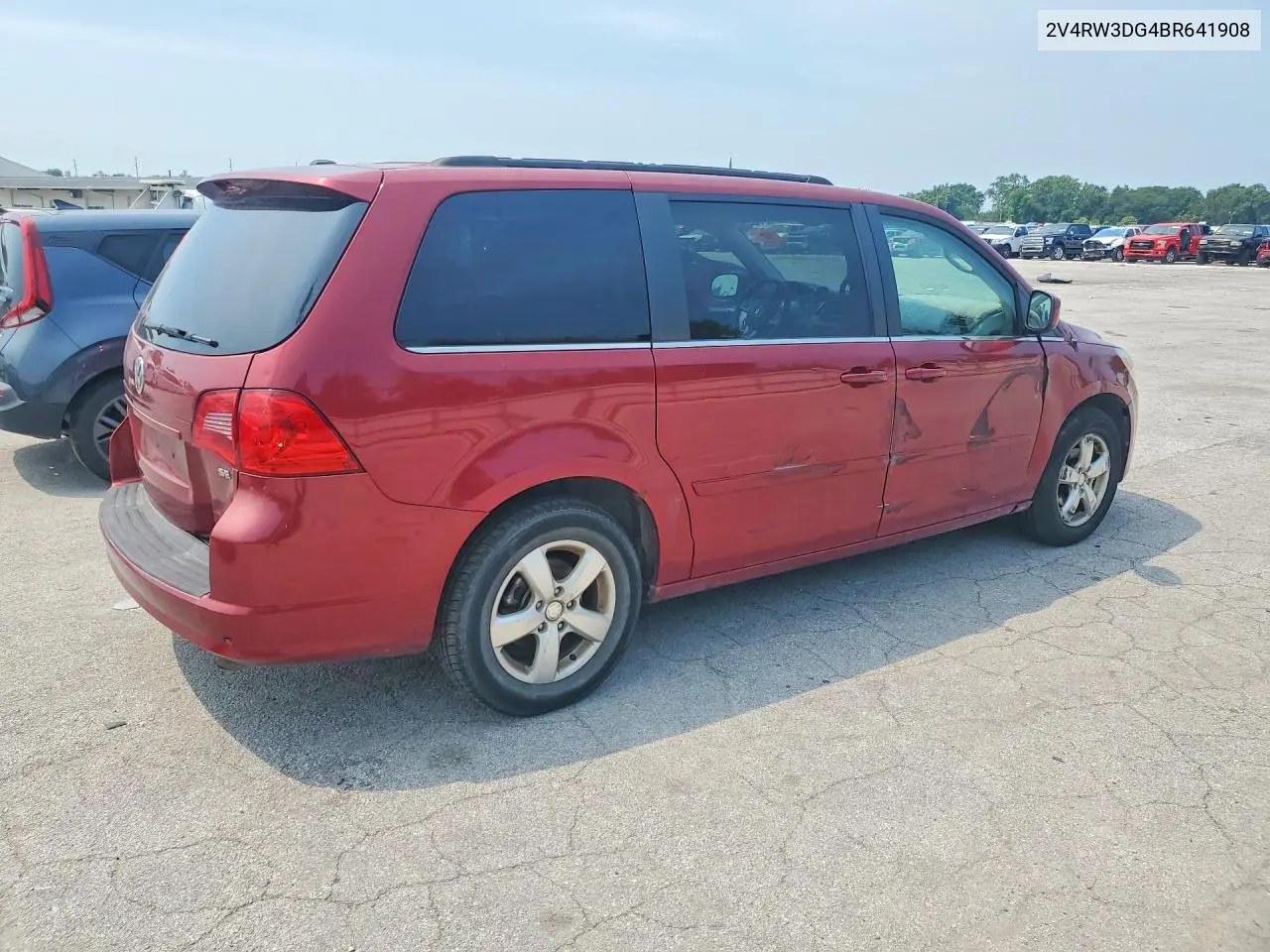 2011 Volkswagen Routan Se VIN: 2V4RW3DG4BR641908 Lot: 60777266