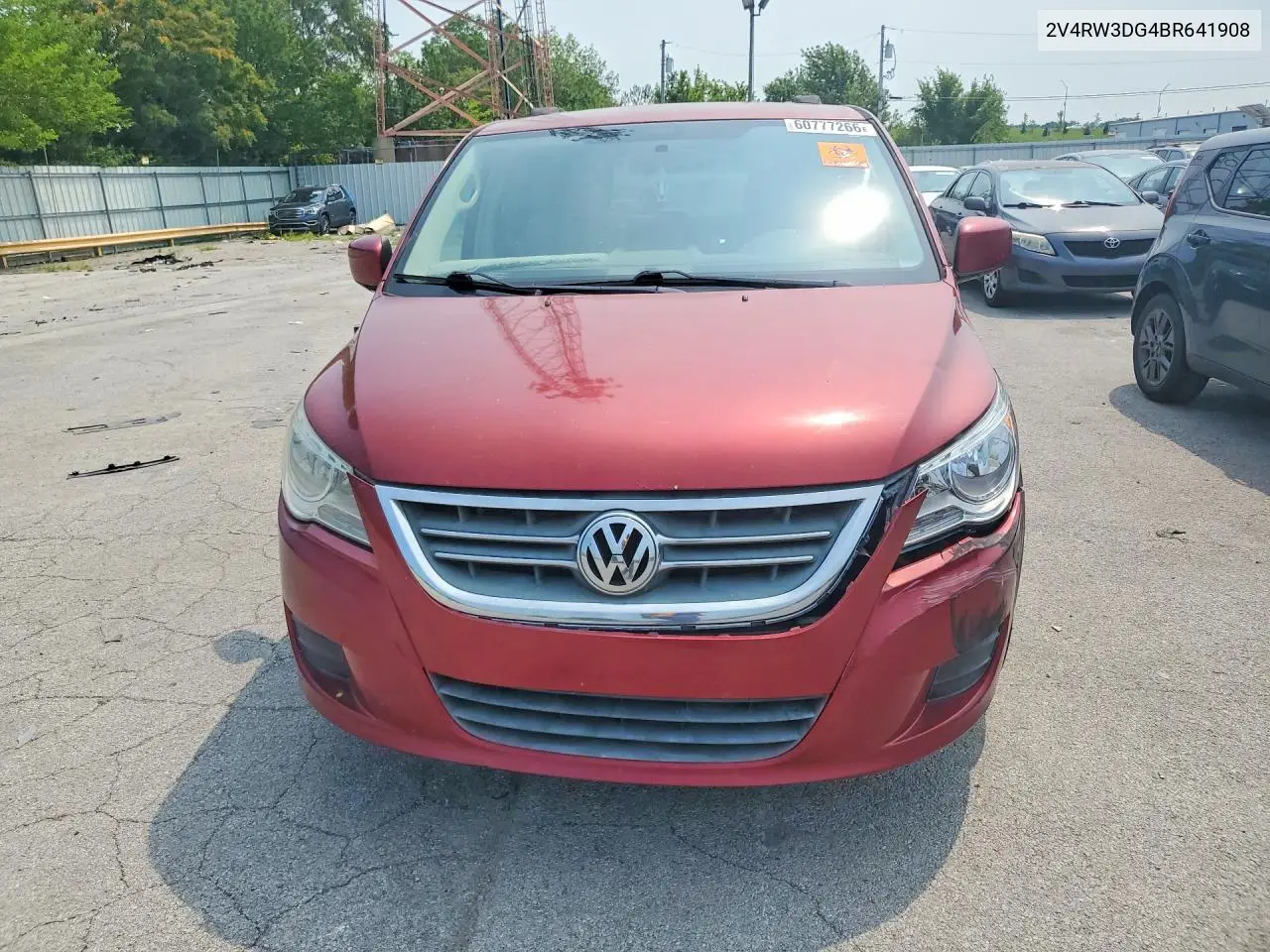 2011 Volkswagen Routan Se VIN: 2V4RW3DG4BR641908 Lot: 60777266